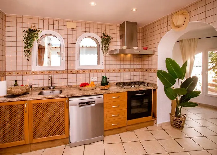 Alsing By Interhome * Γιαβέα